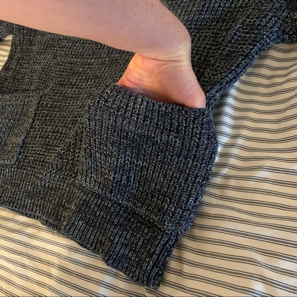 VICTORIA’S SECRET knitted Cotton Sweater With Pockets Size Medium / 100% Cotton. - Picture 15 of 17